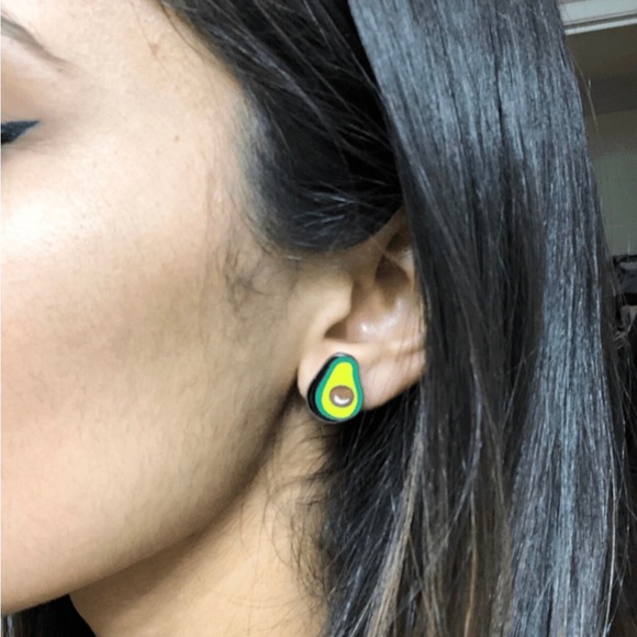 Avocado stud earrings- Avocado Earrings- Avocado lover earrings- Green Avocado - Picture 2 of 4